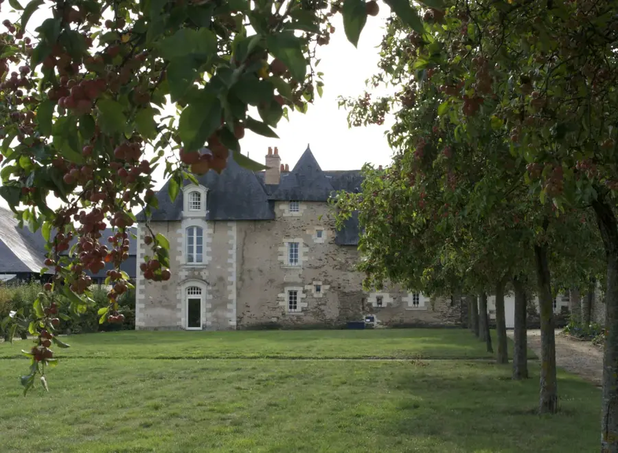 Saint-Barthélemy-d'Anjou – city