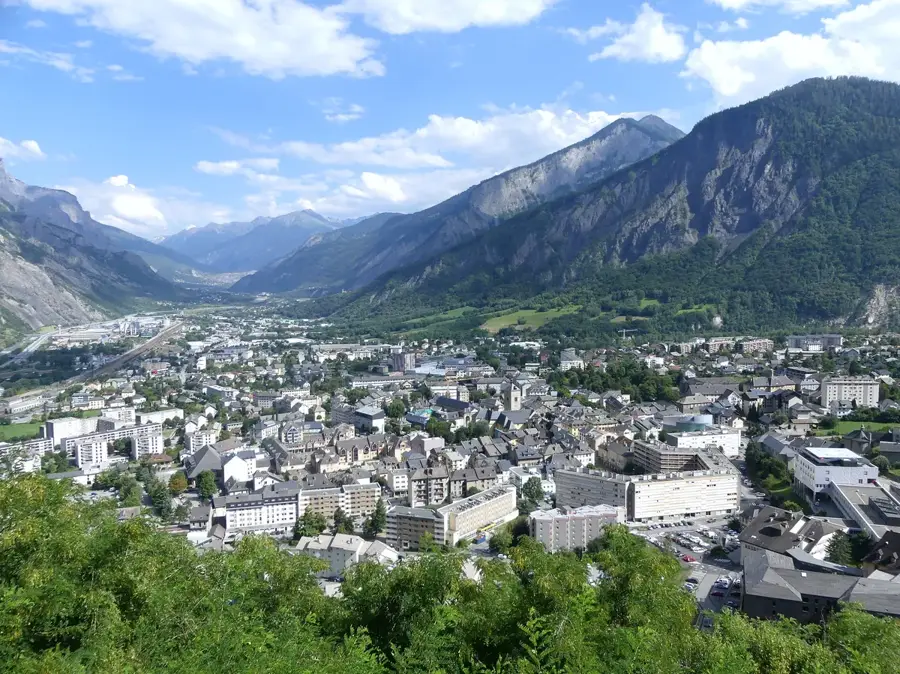 Saint-Jean-de-Maurienne – city