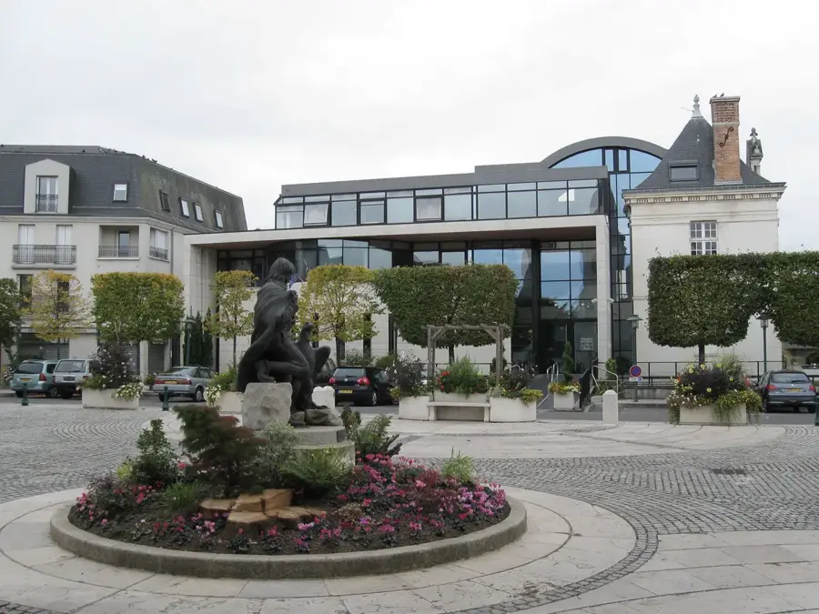 Saint-Jean-le-Blanc – city