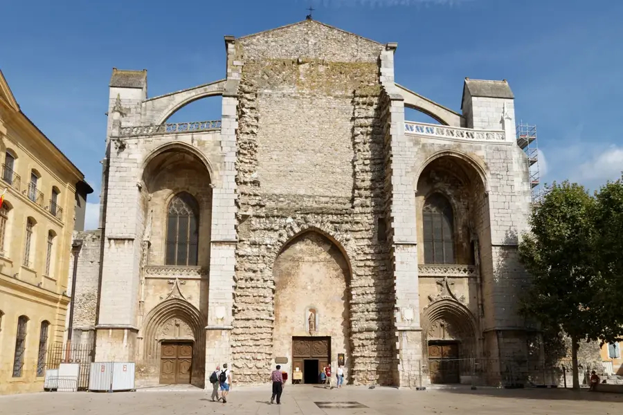 Saint-Maximin-la-Sainte-Baume — Gode (Ethiopia)