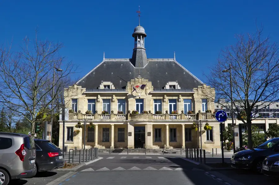 Saint-Médard-en-Jalles – city