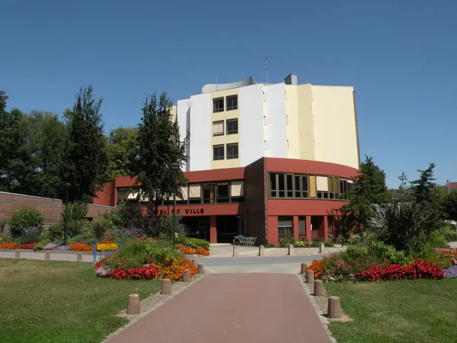 Saint-Ouen-l'Aumône – city