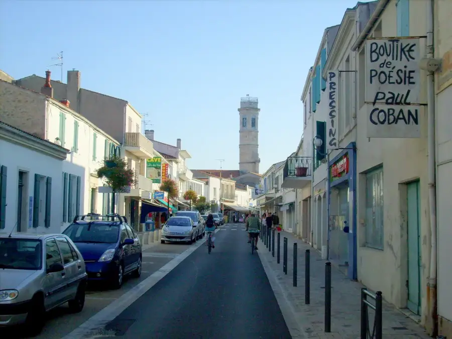 Saint-Pierre-d'Oléron – city