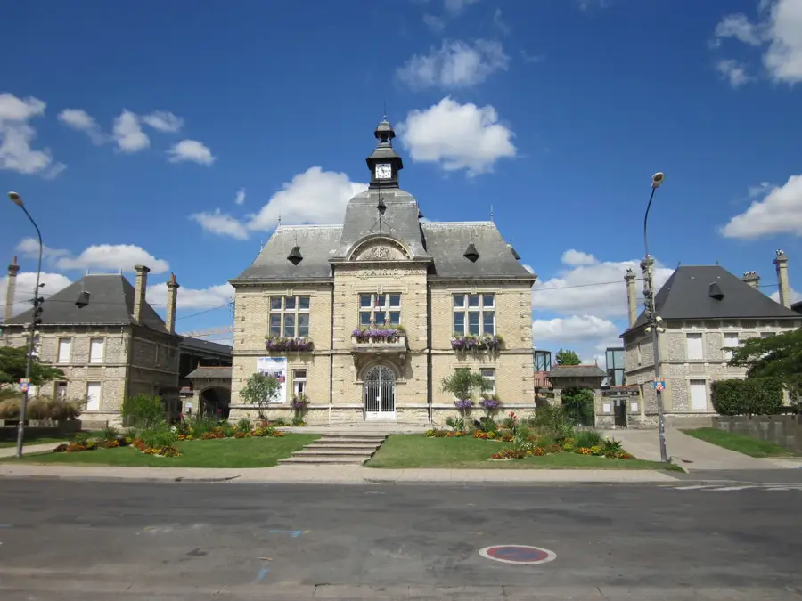 Saint-Pierre-des-Corps – city