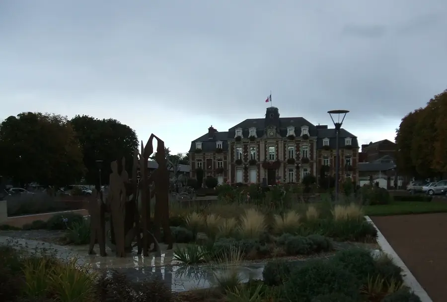 Saint-Pierre-lès-Elbeuf – city