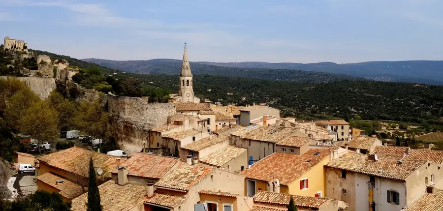 Saint-Saturnin-lès-Avignon (France)