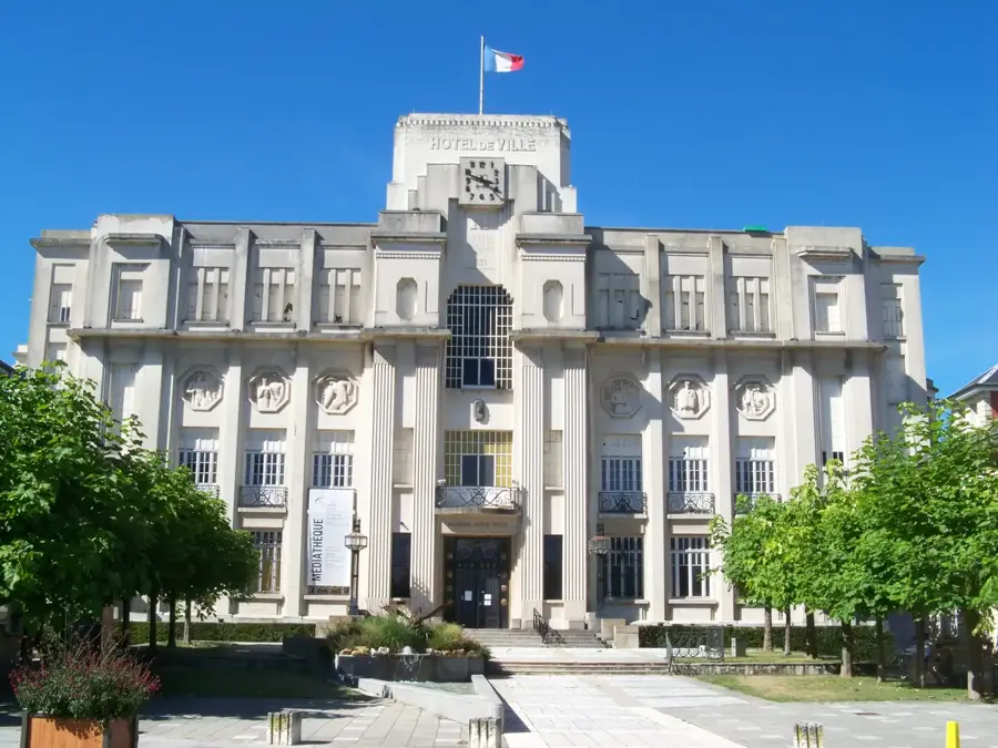 Sainte-Savine – city