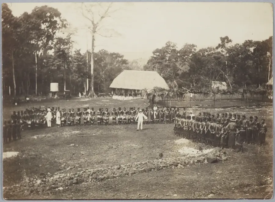 Mormântul lui Stevenson — Vila Vailima (Samoa)