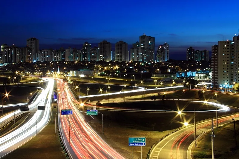 Industria Aerospațială São José dos Campos — Sanctuarul Național al Maicii Domnului din Aparecida (Brazilia)