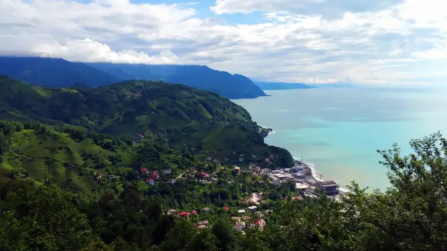 Grenzübergang Sarpi — Batumi (Georgien)
