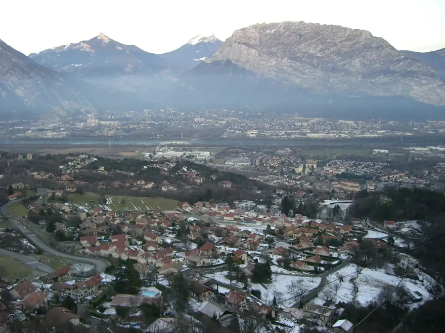 Sassenage – city