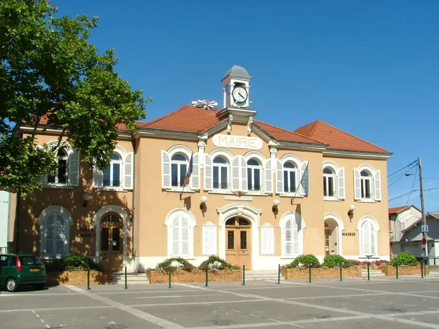 Sathonay-Camp – city
