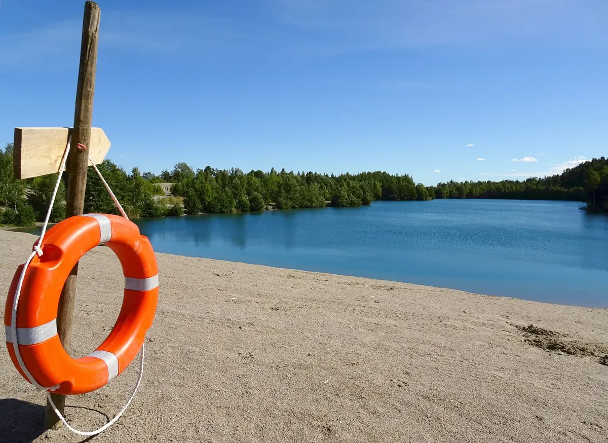 Blå lagunen, Munsön