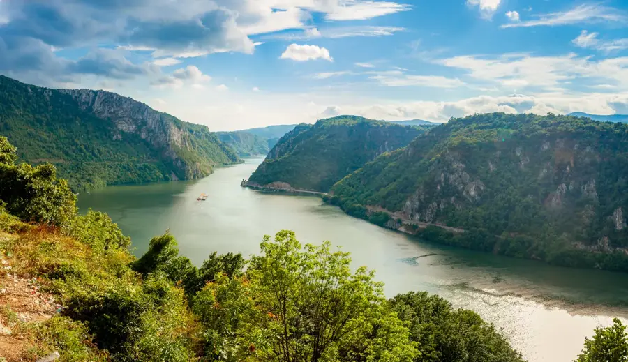 Parcul Național Porțile de Fier — Munții Mehedinți (România)