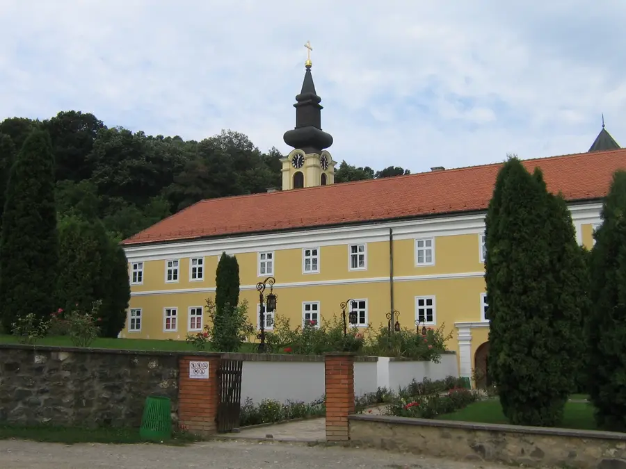 Mănăstirea Novo Hopovo — Carska Bara (Serbia)