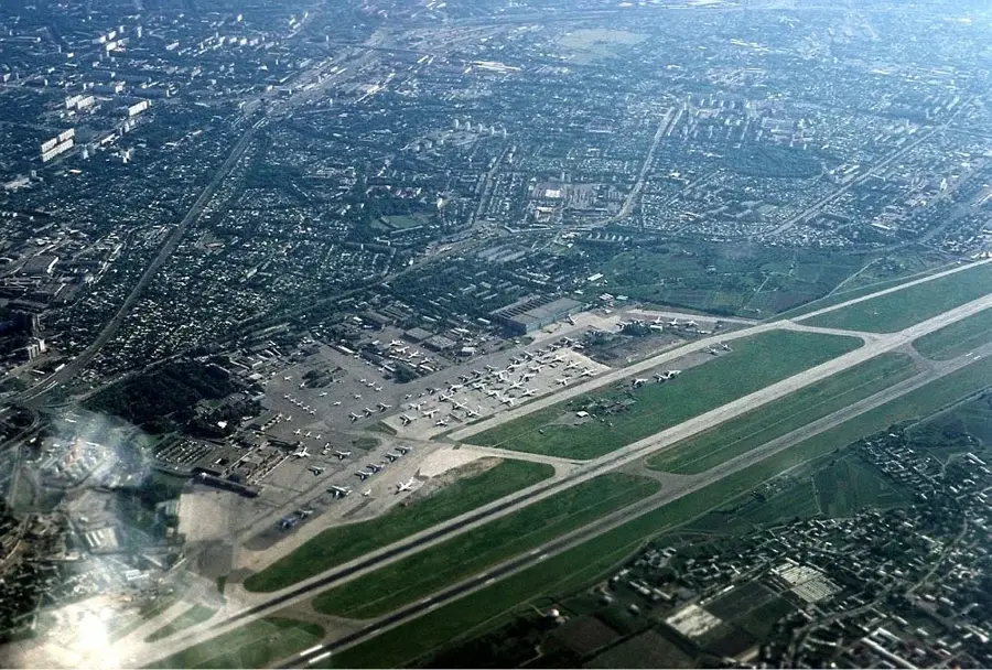 Frachtzentrum Flughafen Schirak — Artik (Armenien)