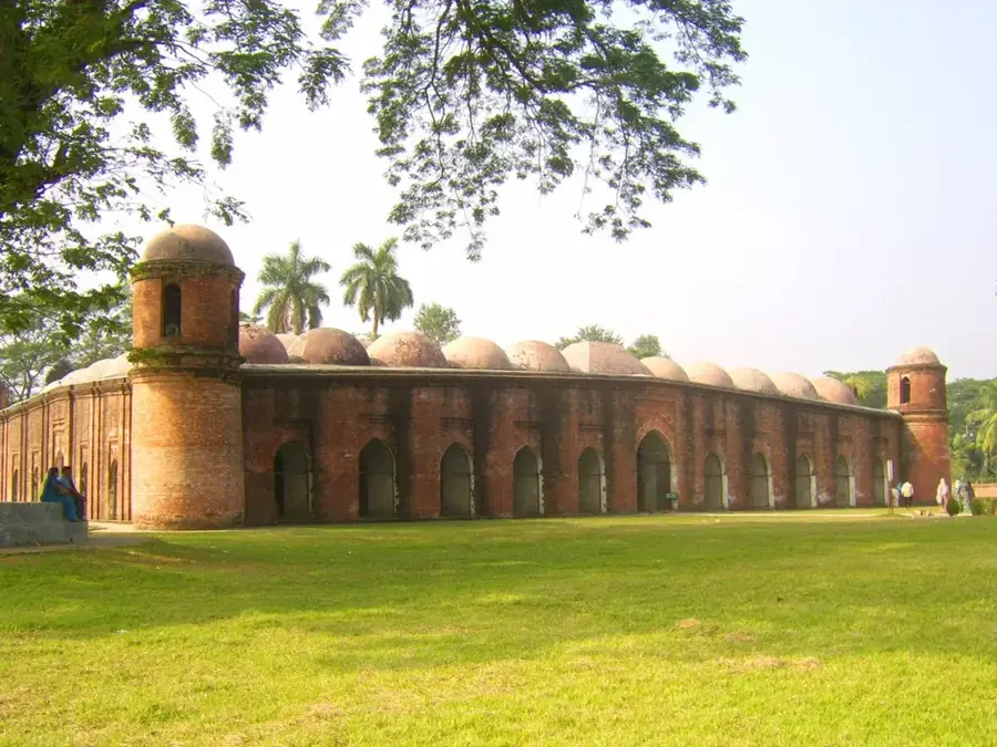 Sechzig-Kuppel-Moschee — Daga (Bhutan)