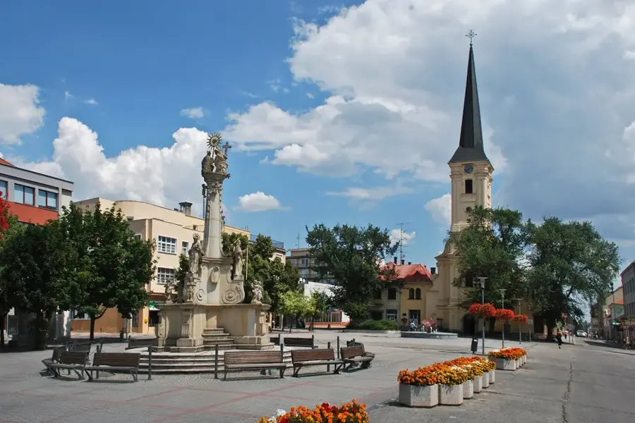 Érsekújvár — Bábolna (Magyarország)