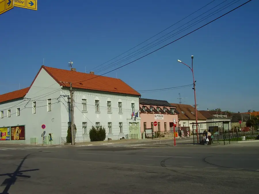 Pozsonypüspöki — Komárom (Szlovákia)