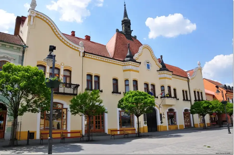 Nagytapolcsány — Korpona (Szlovákia)
