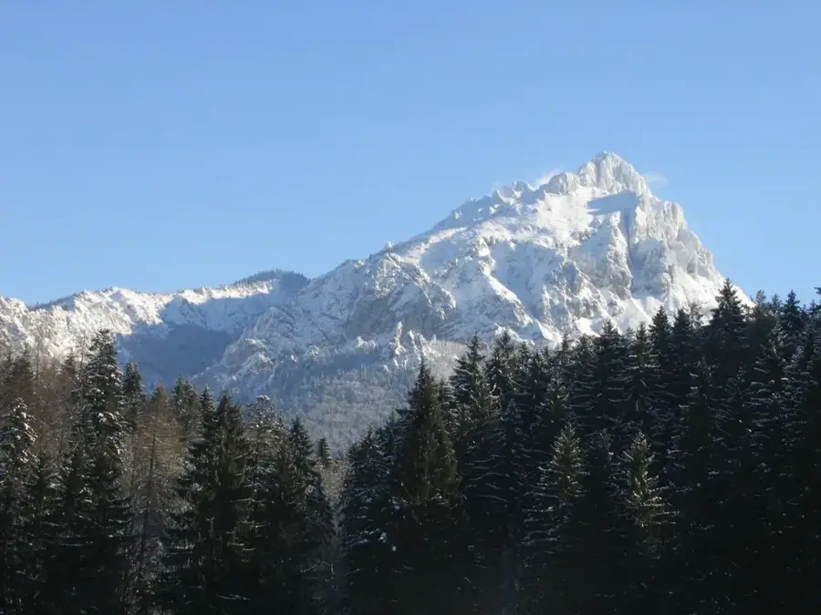 Vârful Veľký Rozsutec — Castelul Strečno (Slovacia)