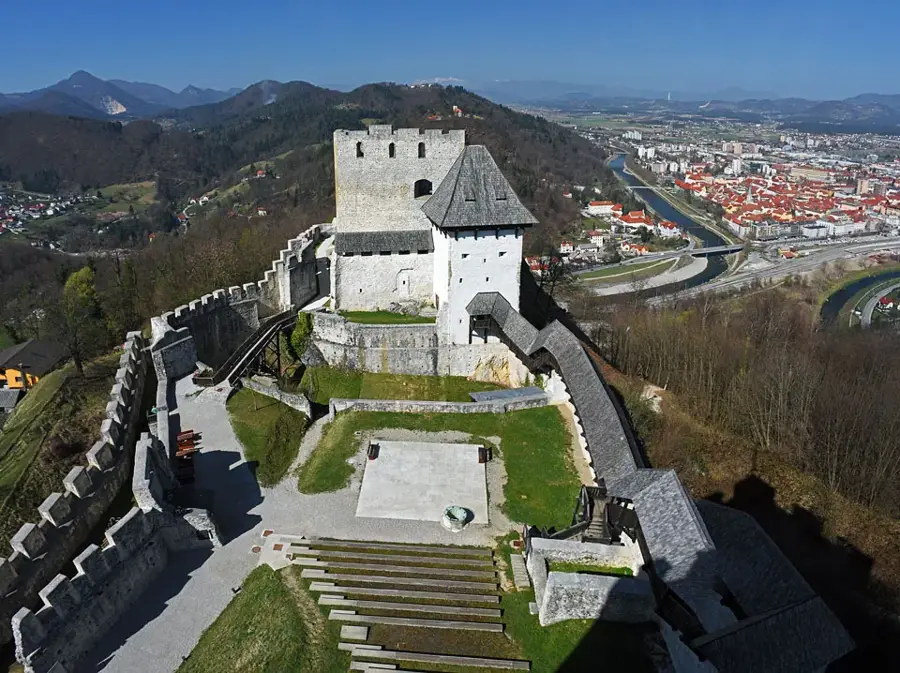 Old Castle of Celje — Ramlat al-Sab'atayn (Yemen)