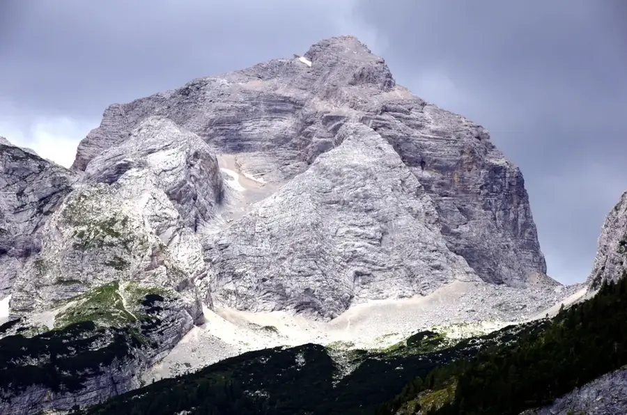 Jalovec — Nassfeld Pass (Austria)