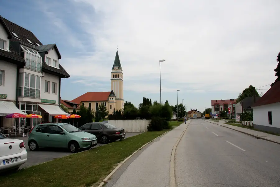 Moravske Toplice — Lenti (Magyarország)