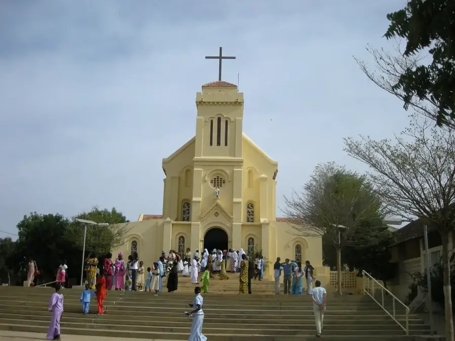 Bazilica din Popenguine — Thiès (Senegal)