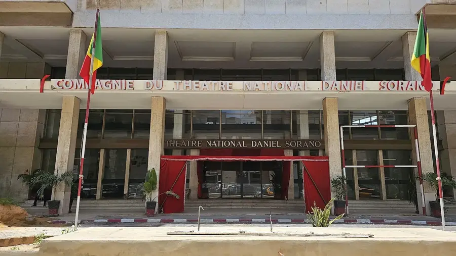 Nationaltheater Daniel Sorano — Sandaga-Markt (Senegal)