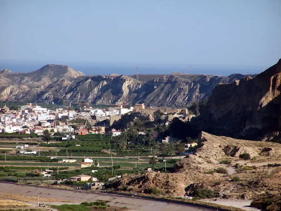 Cuevas del Almanzora — Machakos (Kenia)