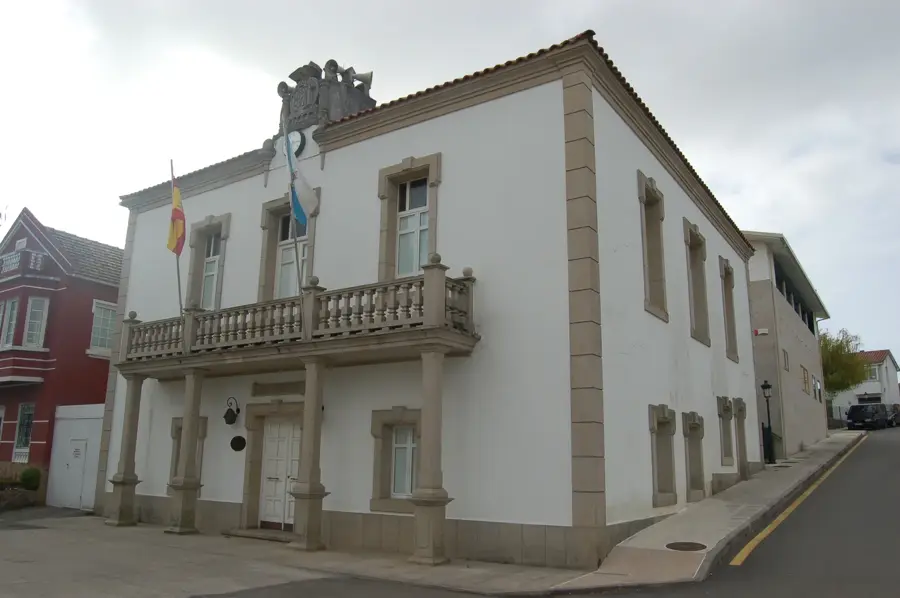 Ponteceso – oraș