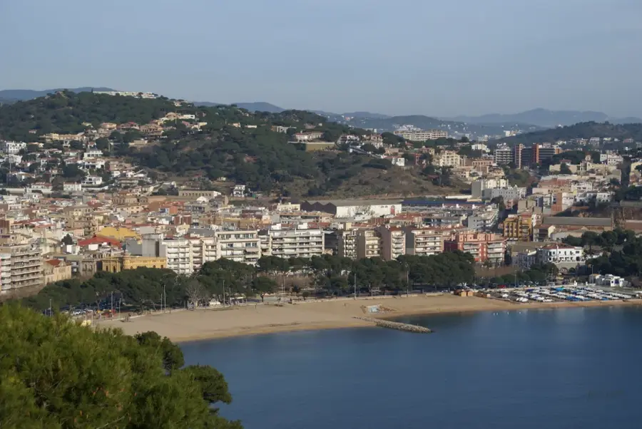 Sant Feliu de Guíxols — Barcelona (Spanyolország)