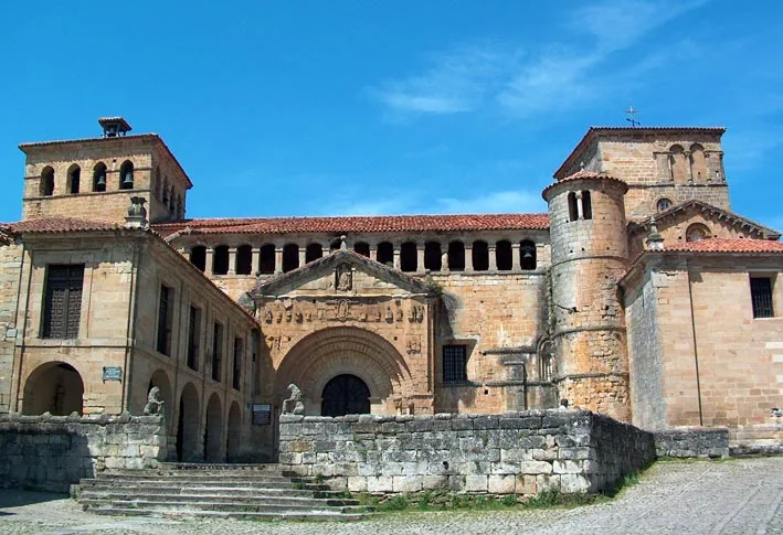 Santillana del Mar — Covadonga (Spanien)