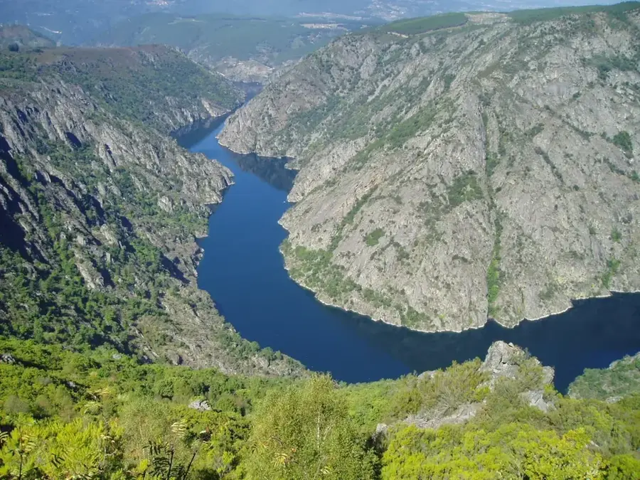 Sil River Canyon
