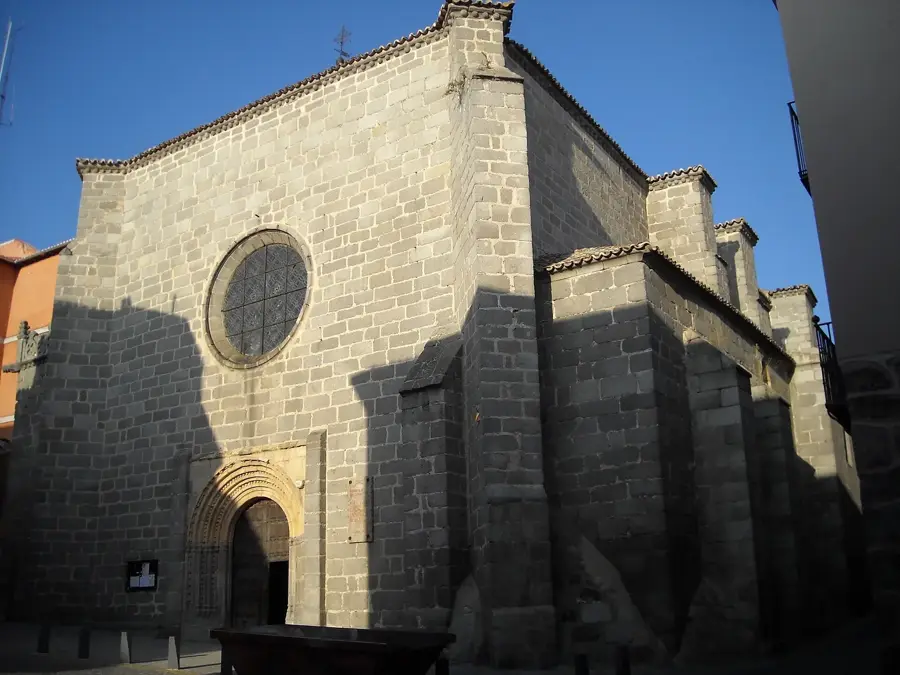 Stadtmauer von Ávila — Talavera de la Reina (Spanien)