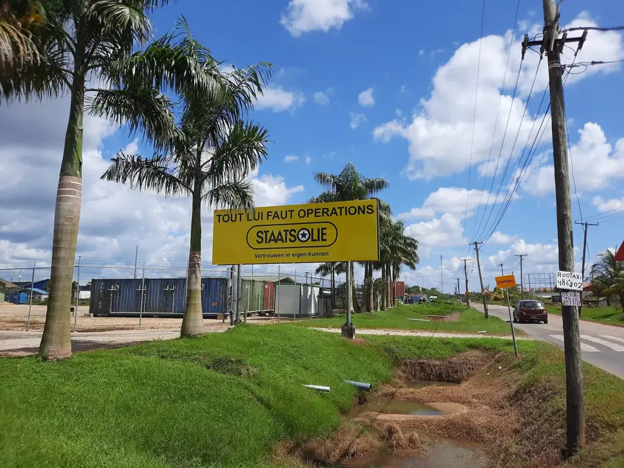 Staatsolie Raffinerie Tout Lui Faut — Lelydorp (Suriname)