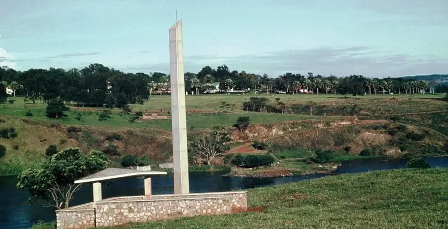 Cascadele Ssezibwa — Hidrocentrala Isimba (Uganda)