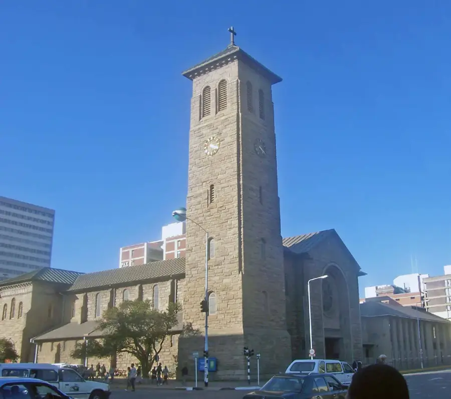 Kathedrale St. Mary and All Saints — Epworth (Simbabwe)
