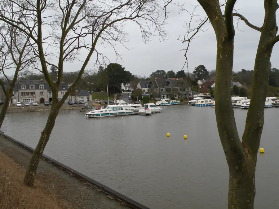Sucé-sur-Erdre – city