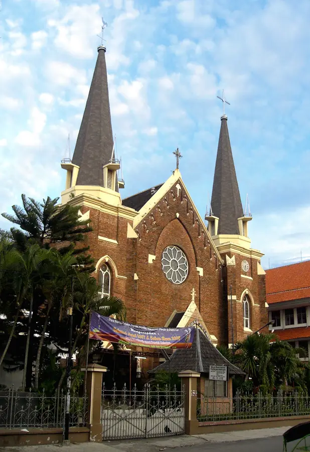 Heldenmonument von Surabaya — Surabaya (Indonesien)