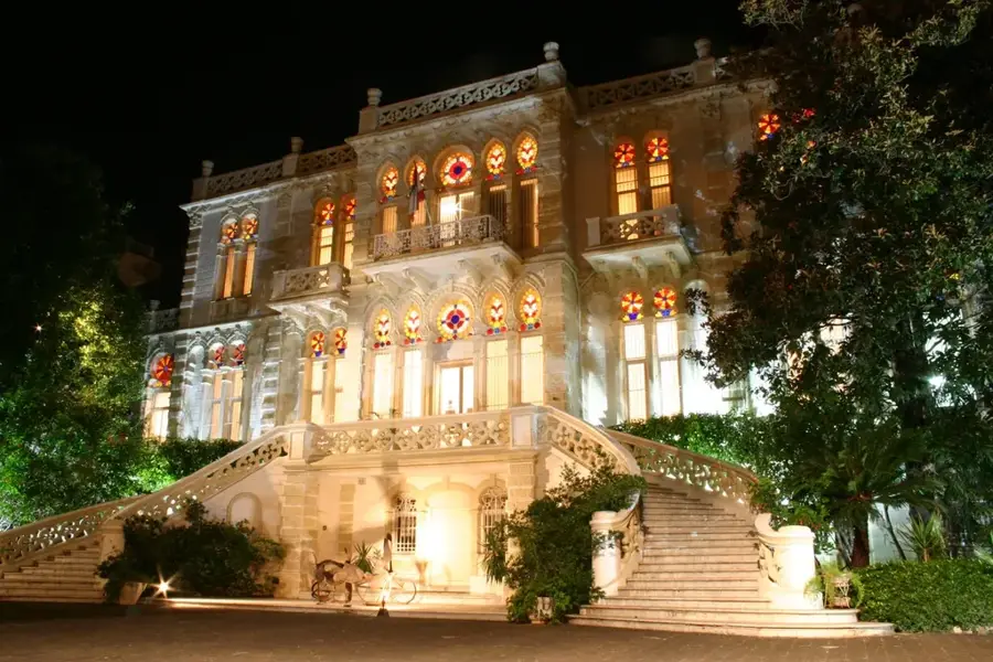 Sursock Múzeum — Bejrúti kikötő (Libanon)
