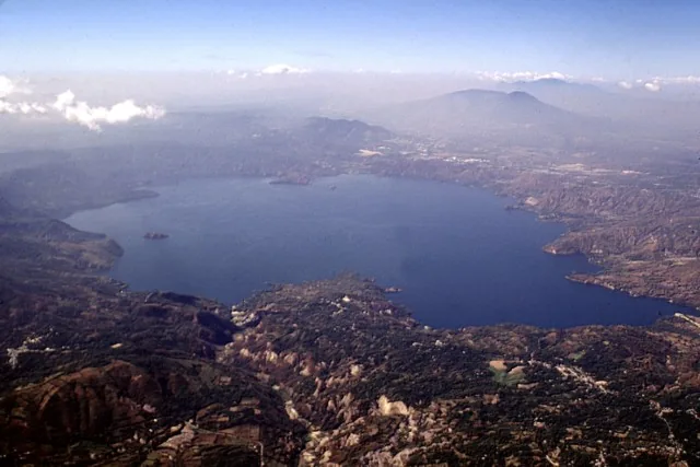 Lake Ilopango — Cerro Azul (El Salvador)