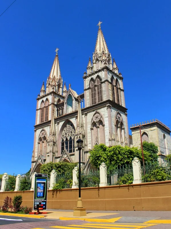 Santa Tecla — Cerro Azul (El Salvador)