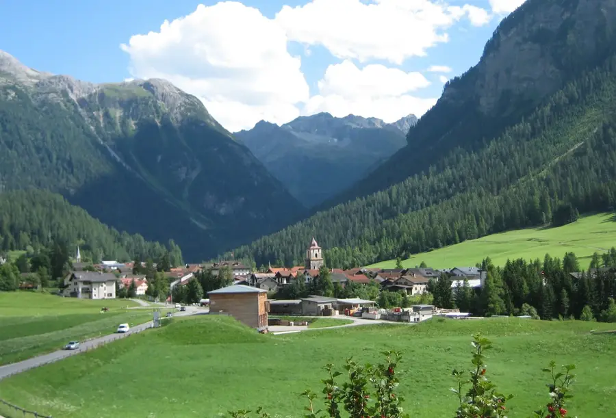 Bergün — Domat/Ems (Svájc)