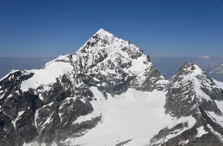 Dent Blanche