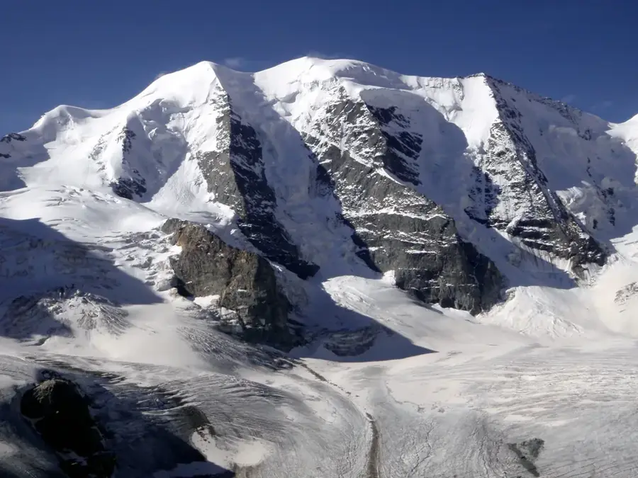 Piz S-charl West