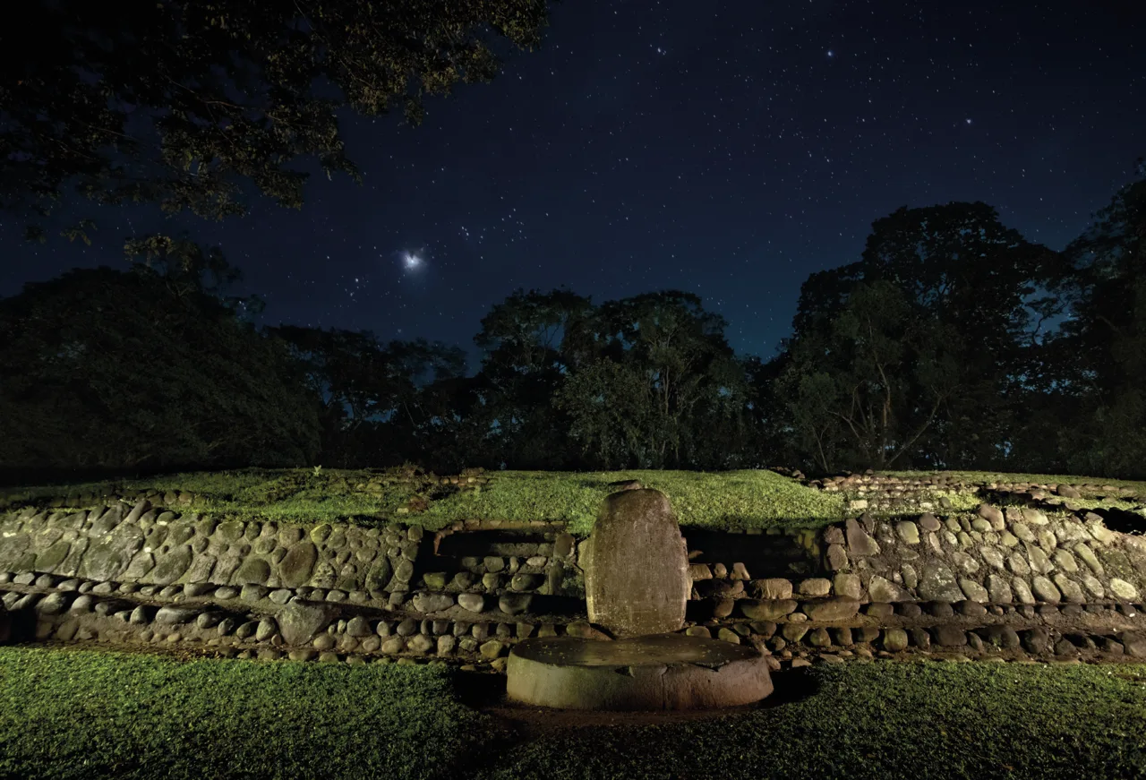 Takalik Abaj Ruins — Retalhuleu (Guatemala)