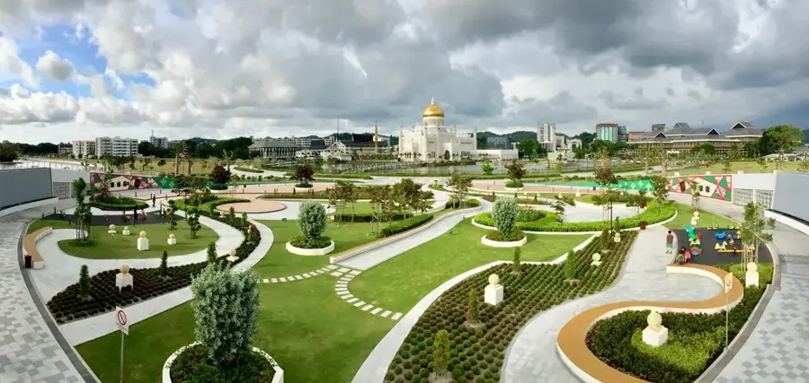 Taman Mahkota Jubli Emas — Jerudong (Brunei)