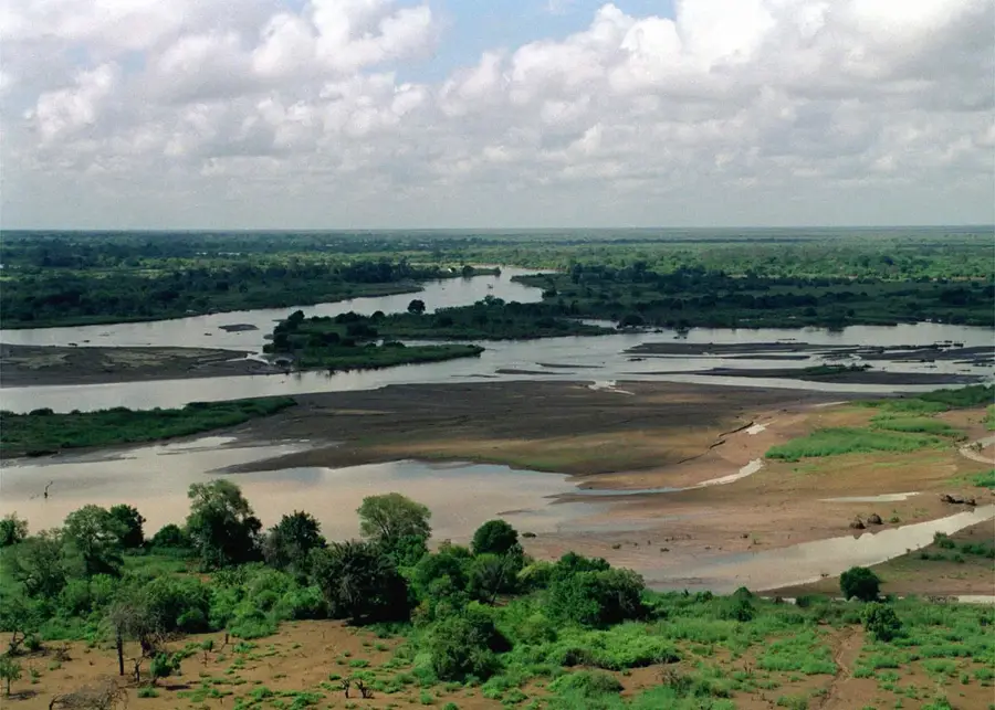 Tana-folyó — Elementaita-tó (Kenya)